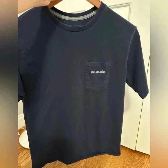 Patagonia Line Logo Ridge Pocket Responsibili-tee Shirt - Picture 6 of 9